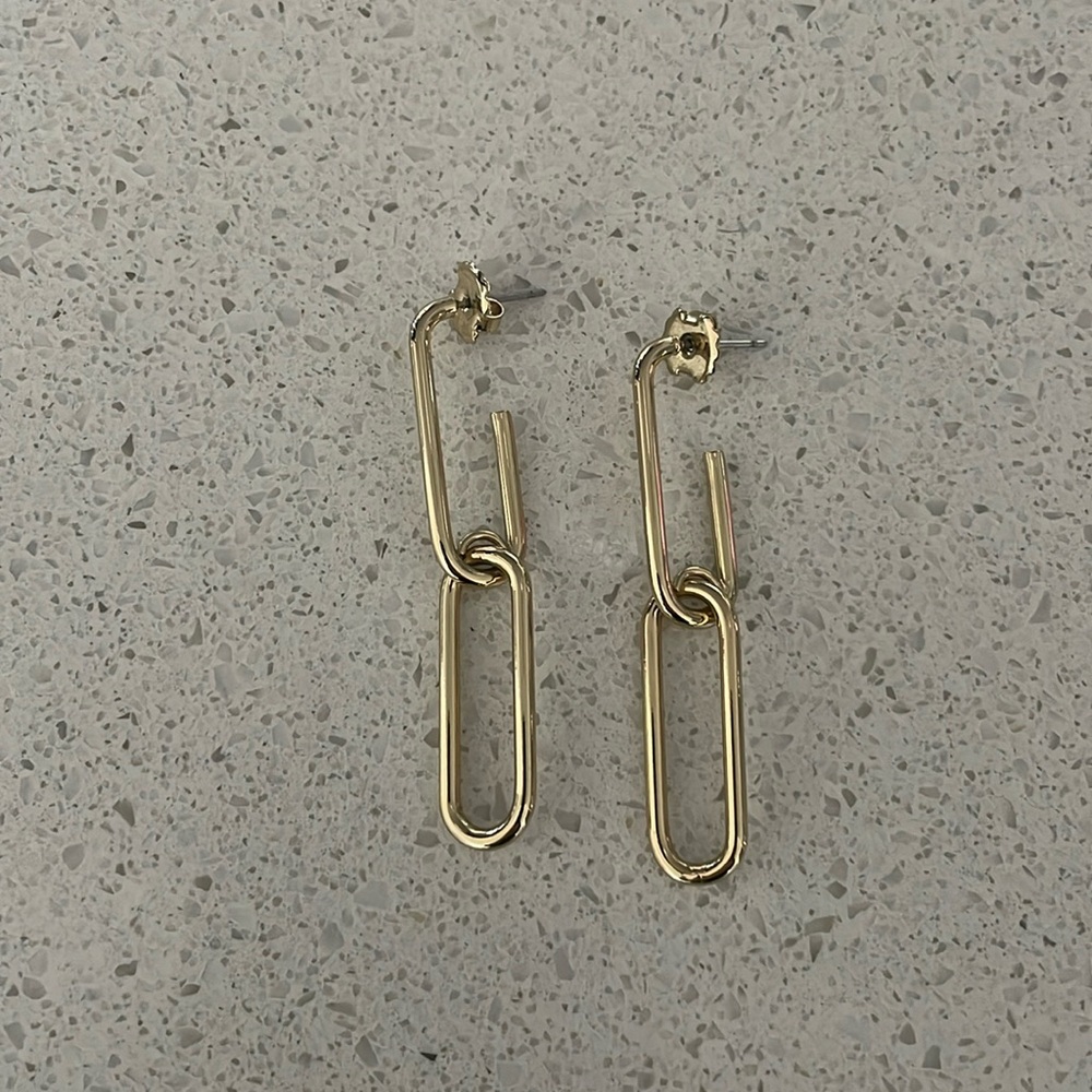 Halogen linear link gold drop earrings never worn purchased from Nordstrom